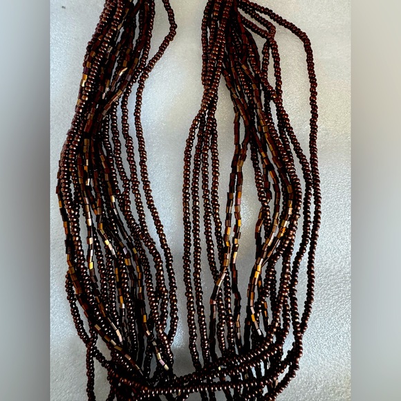 Artisan, multi-strand brown beaded necklace, magnetic clasp - Picture 5 of 5